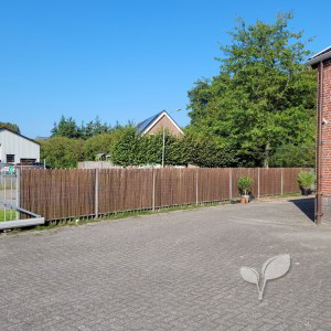 Hekwerk met wilgenmatten