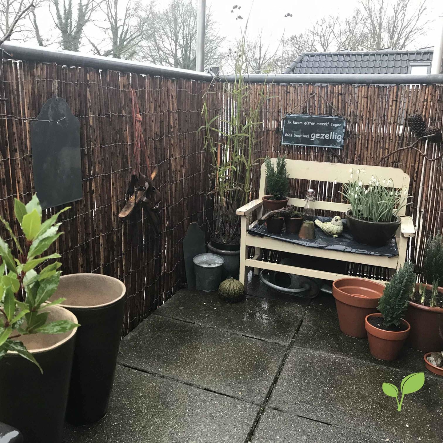 Wilgenmat op balkon